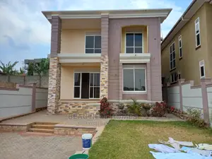 Furnished 4bdrm Duplex in Kira 1 for Sale