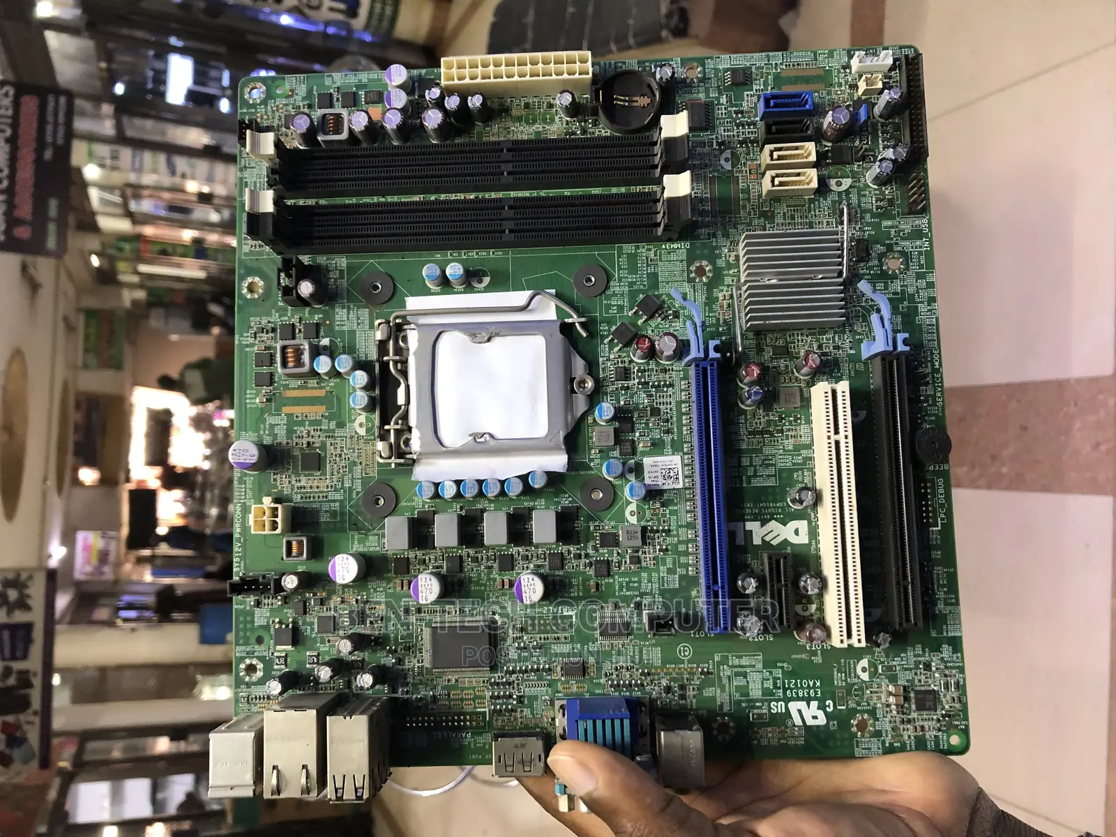 Dell Motherboardz