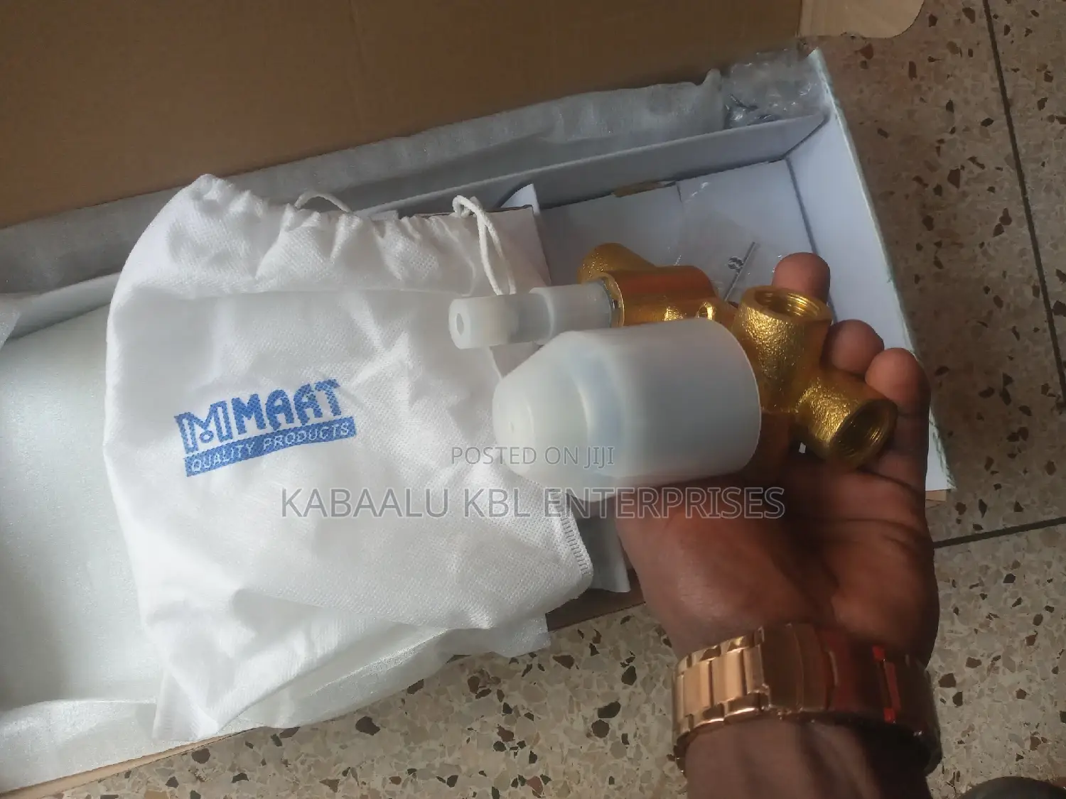 Concealed Shower Mixer- MMAAT ENGLAND 
