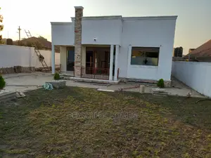 Furnished 4bdrm House in Kira for Sale