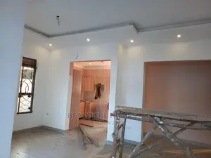 Furnished 4bdrm House in Kira for Sale
