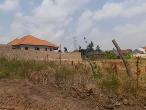 100by50ft for Sale at Kyanja Kungu