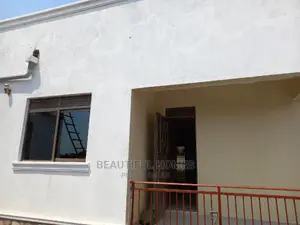 Furnished 4bdrm Bungalow in Kira for Sale