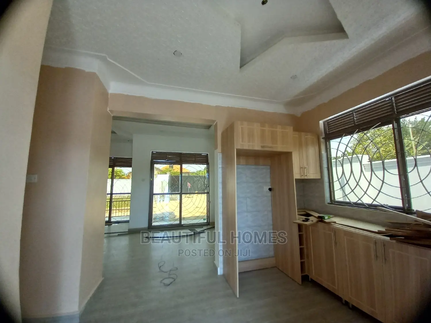 Furnished 4bdrm Bungalow in Kira for Sale