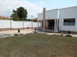 Furnished 4bdrm House in Kira for Sale