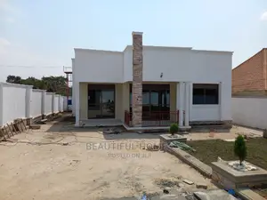Furnished 4bdrm Bungalow in Kira for Sale