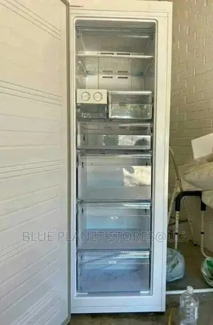 Hisense 310litres Upright Freezers