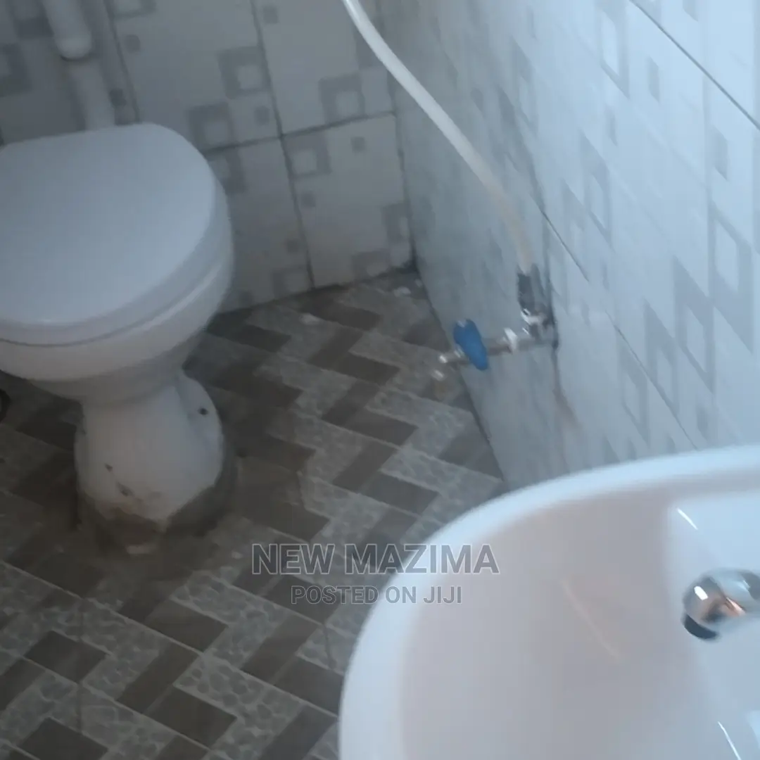 1bdrm Block of Flats in Salaama Munyonyo Rd, Central Division for Rent