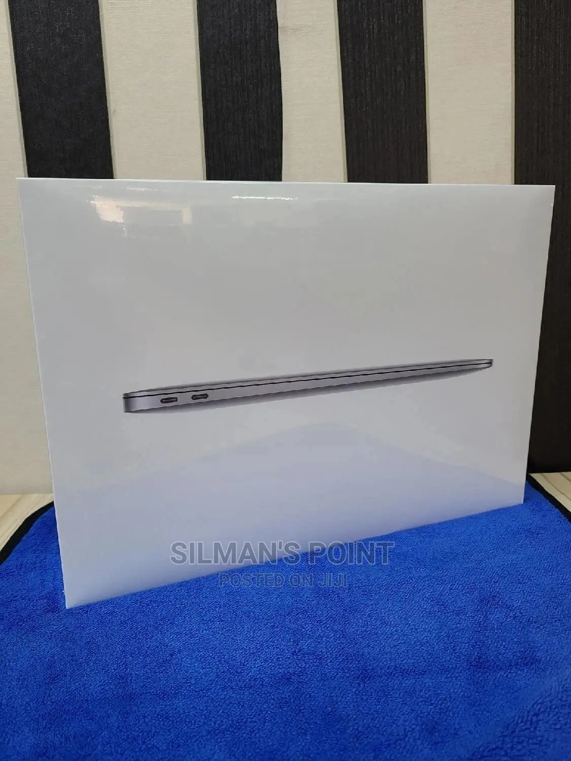 New Laptop Apple MacBook Air 8GB Apple M1 SSD 512GB