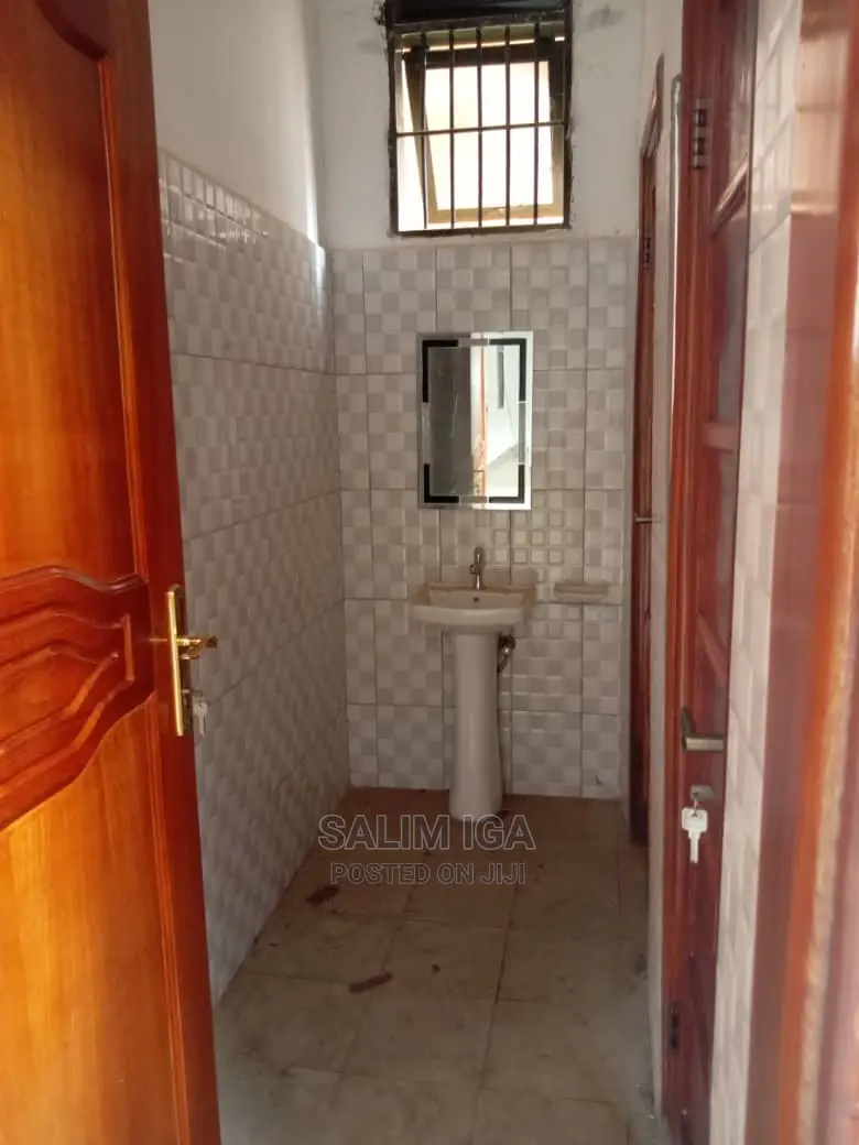 2bdrm Block of Flats in Kololo Property, Central Division for Rent