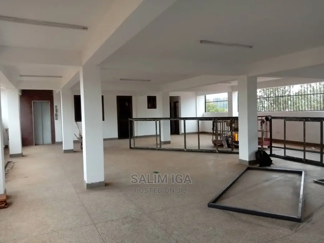 2bdrm Block of Flats in Kololo Property, Central Division for Rent