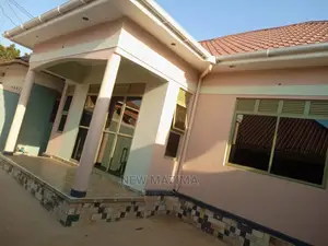 3bdrm House in Nansana Wamala, Central Division for Sale