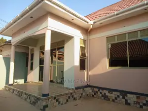 3bdrm House in Nansana Wamala, Central Division for Sale