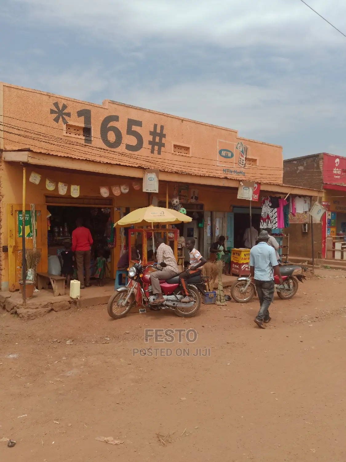 Huge Commercial Building for Sale