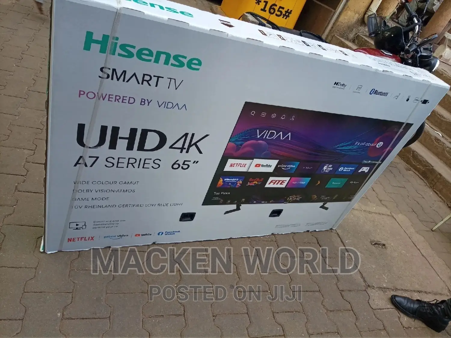 65 Hisense