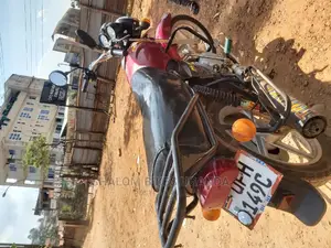 New Bajaj Boxer BM100KS 2022 Red