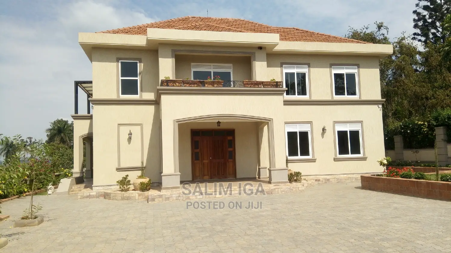 5bdrm Duplex in Kololo Property, Central Division for Rent