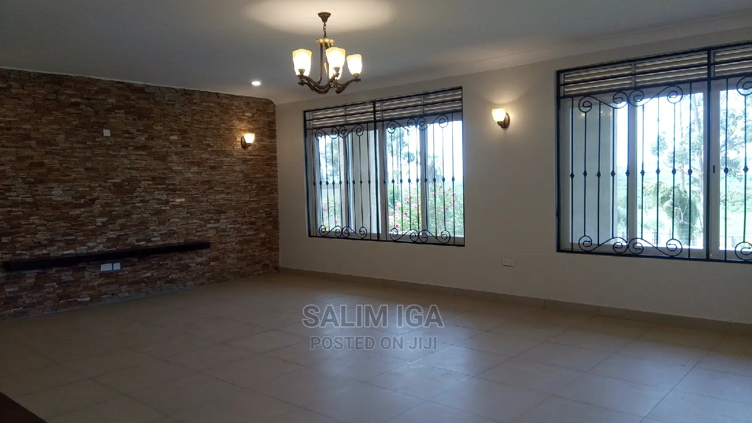 5bdrm Duplex in Kololo Property, Central Division for Rent