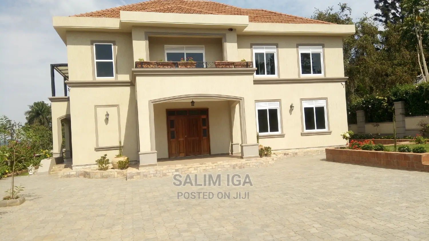 5bdrm Duplex in Kololo Property, Central Division for Rent
