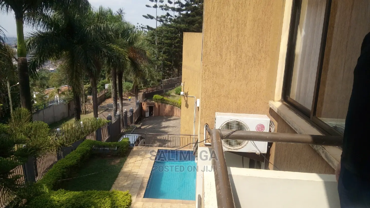 Furnished 3bdrm Block of Flats in Kololo Property, Central Division