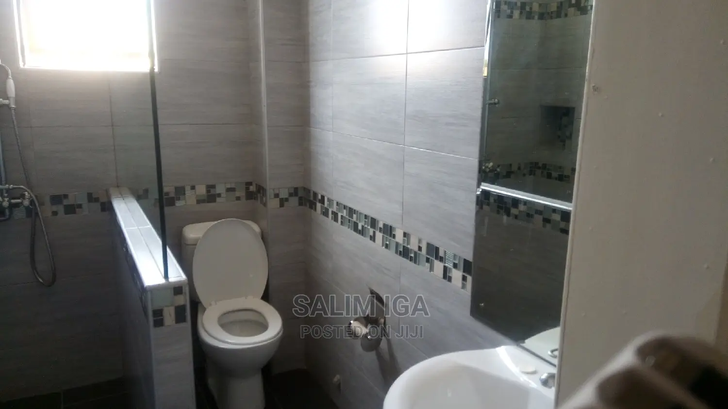 Furnished 3bdrm Block of Flats in Kololo Property, Central Division