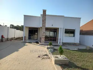 Furnished 4bdrm House in Kira for Sale