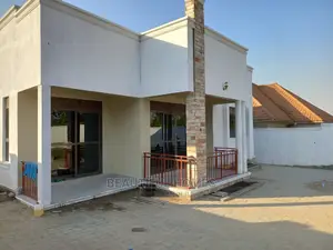 Furnished 4bdrm House in Kira for Sale