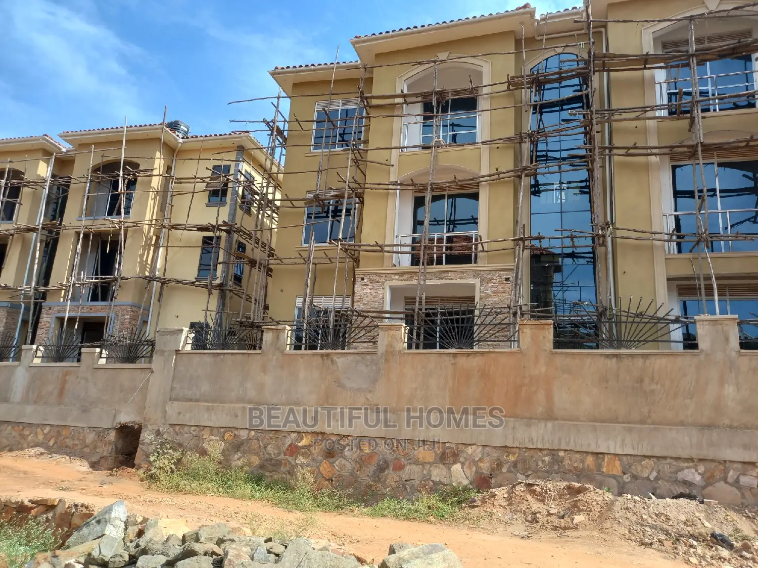 Furnished 2bdrm Block of Flats in Kyanja, Central Division for Sale