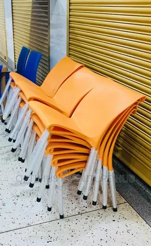 Plastic Chair (Supreme)
