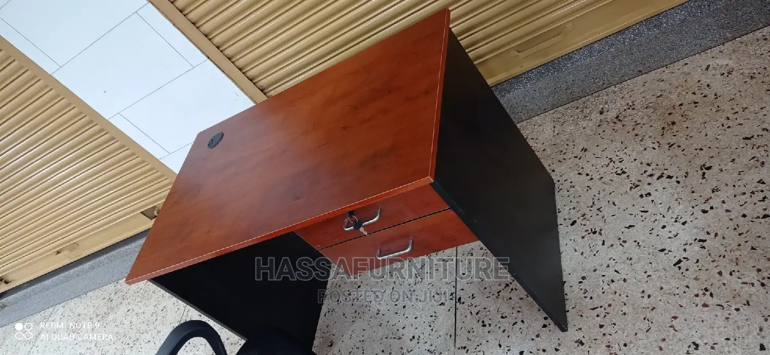 Single Desk Size 1meter Brand New
