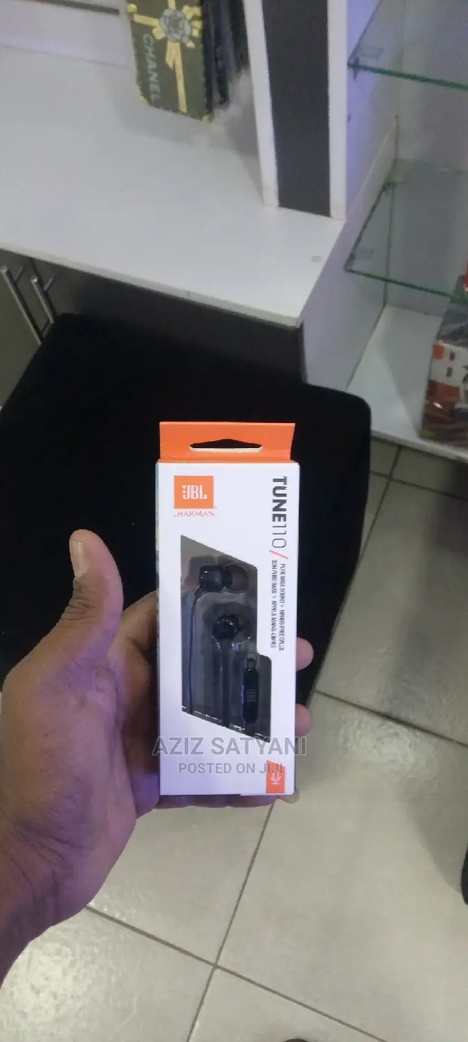 JBL Original Earphones Tune110 Pure Bass