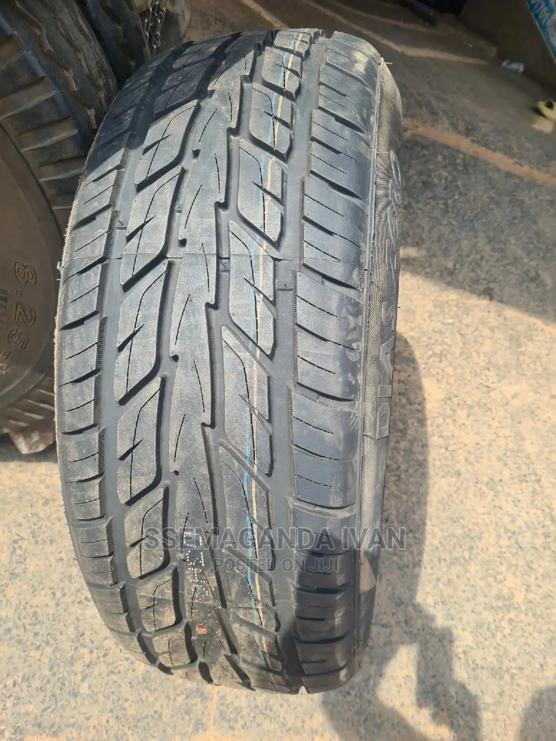 275/60r20 Tyre