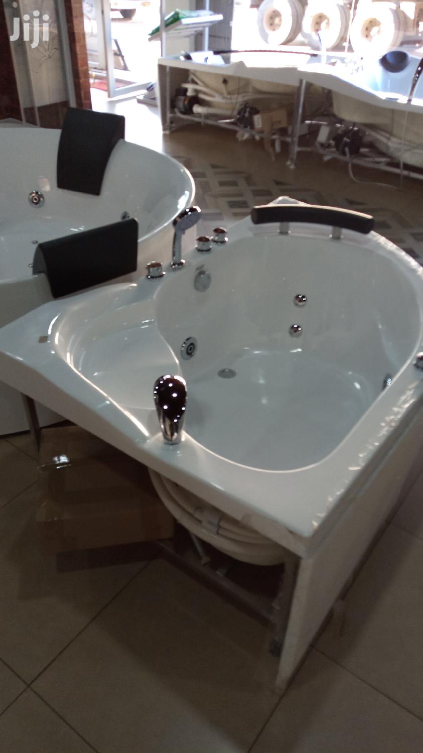 Jacuzzi Small