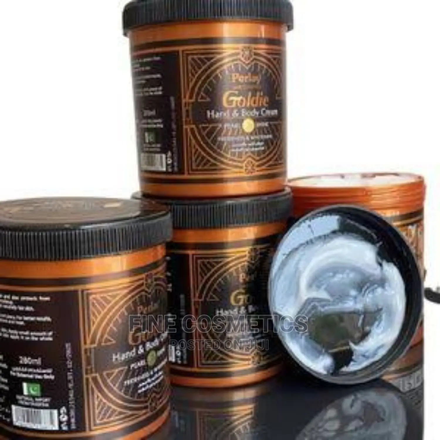 Perlay Goldie Whitening+Freshness Hand And Body Cream
