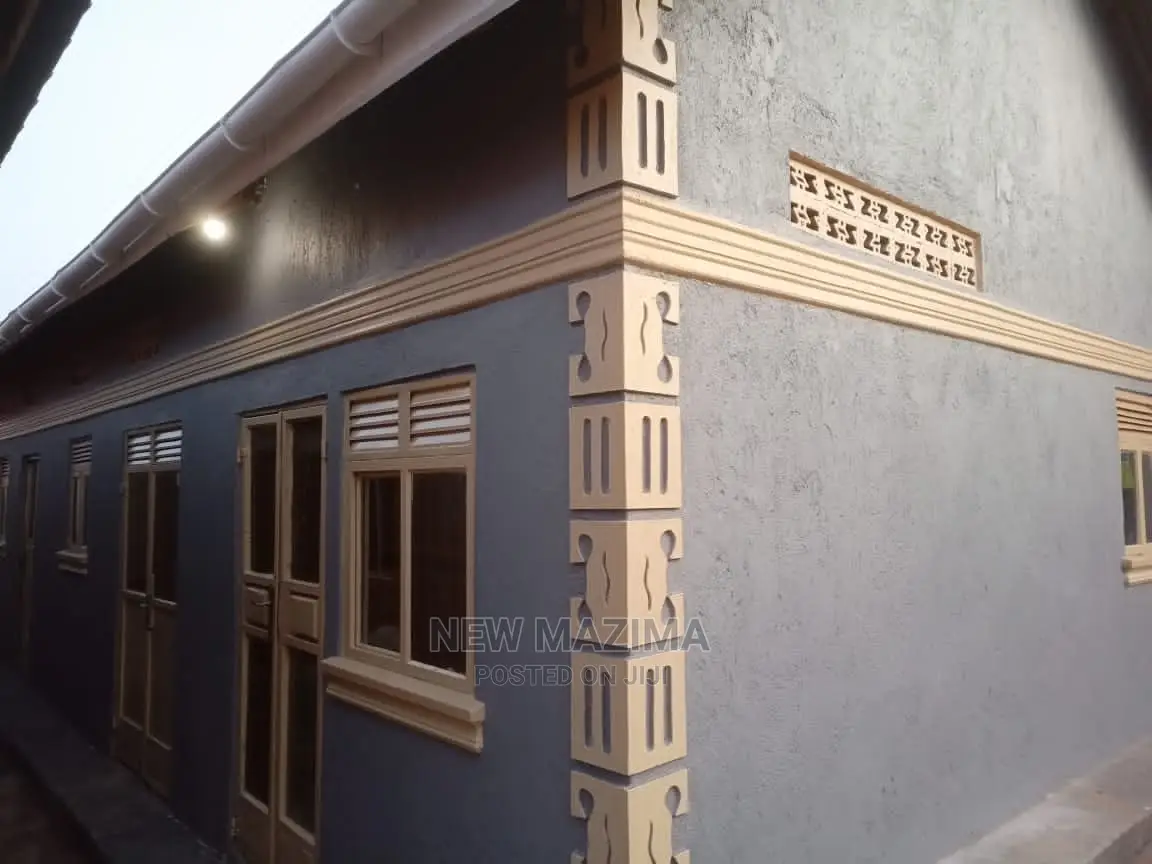 3bdrm House in Nansana, Central Division for Sale