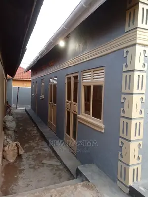 3bdrm House in Nansana, Central Division for Sale
