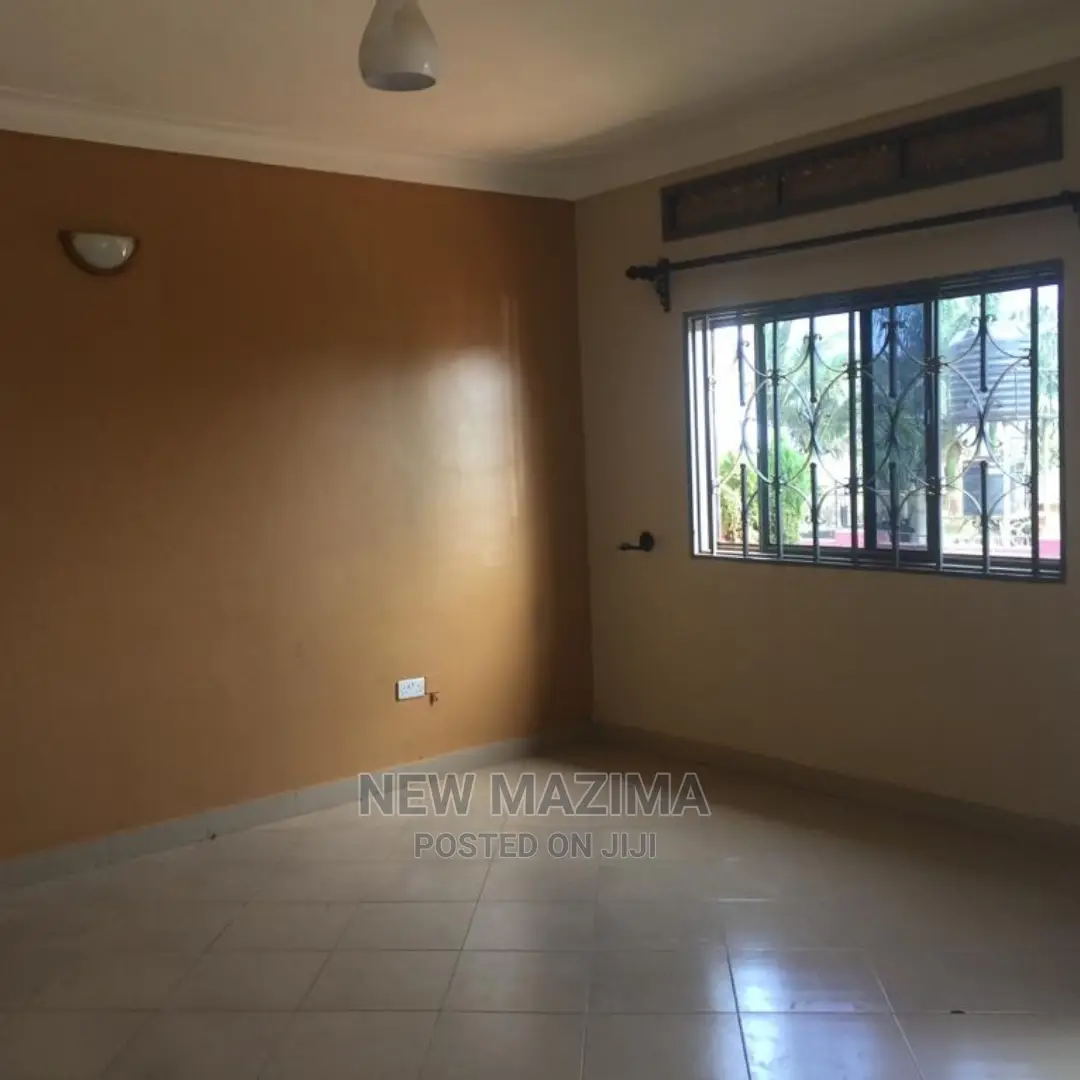 3bdrm House in Buziga, Central Division for Rent
