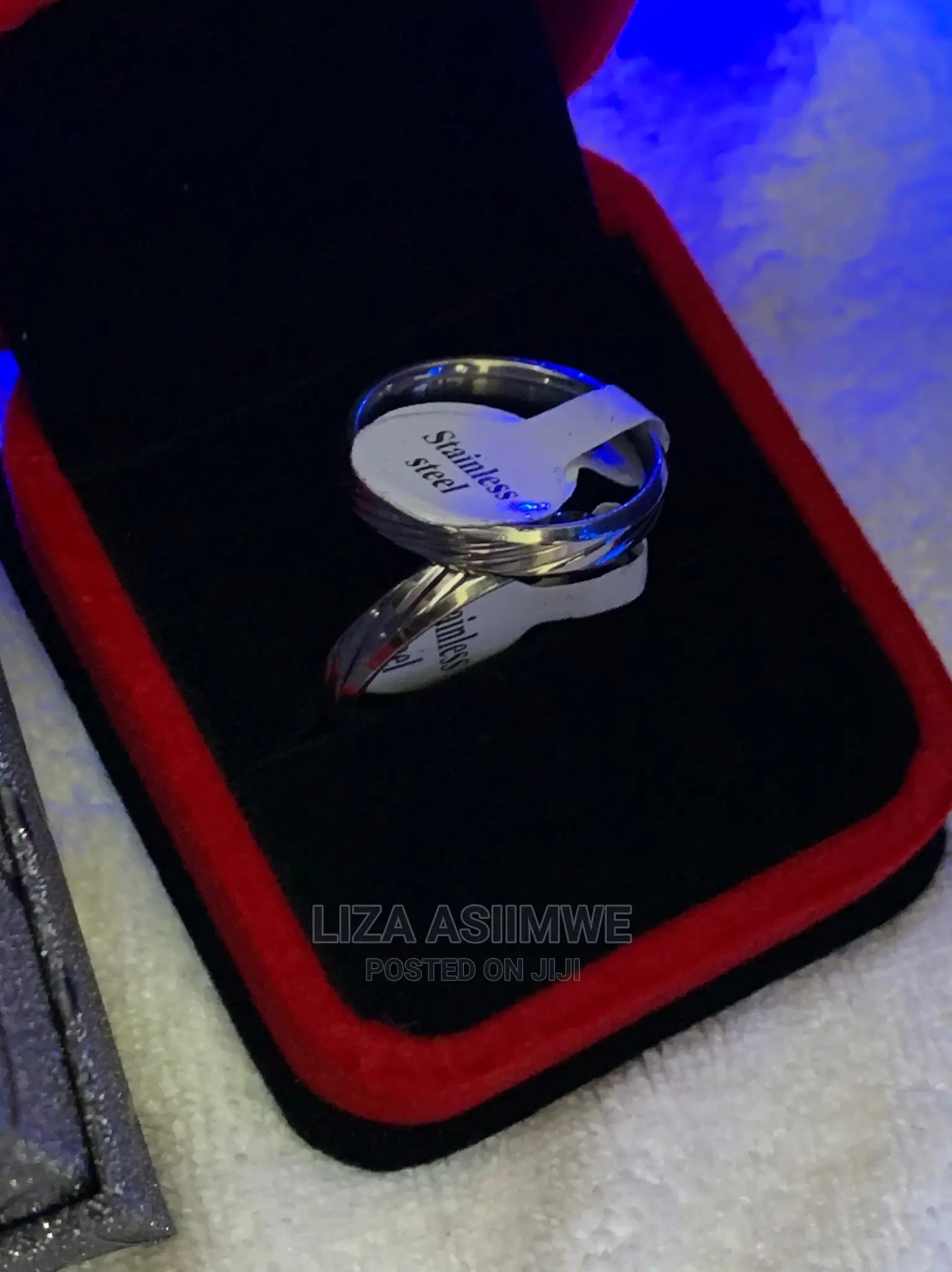 Couple Wedding Rings Available at a Good Price