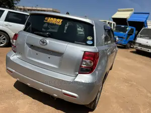 Toyota IST 2008 Silver