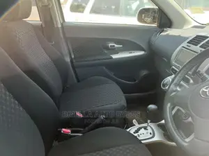 Toyota IST 2008 Silver