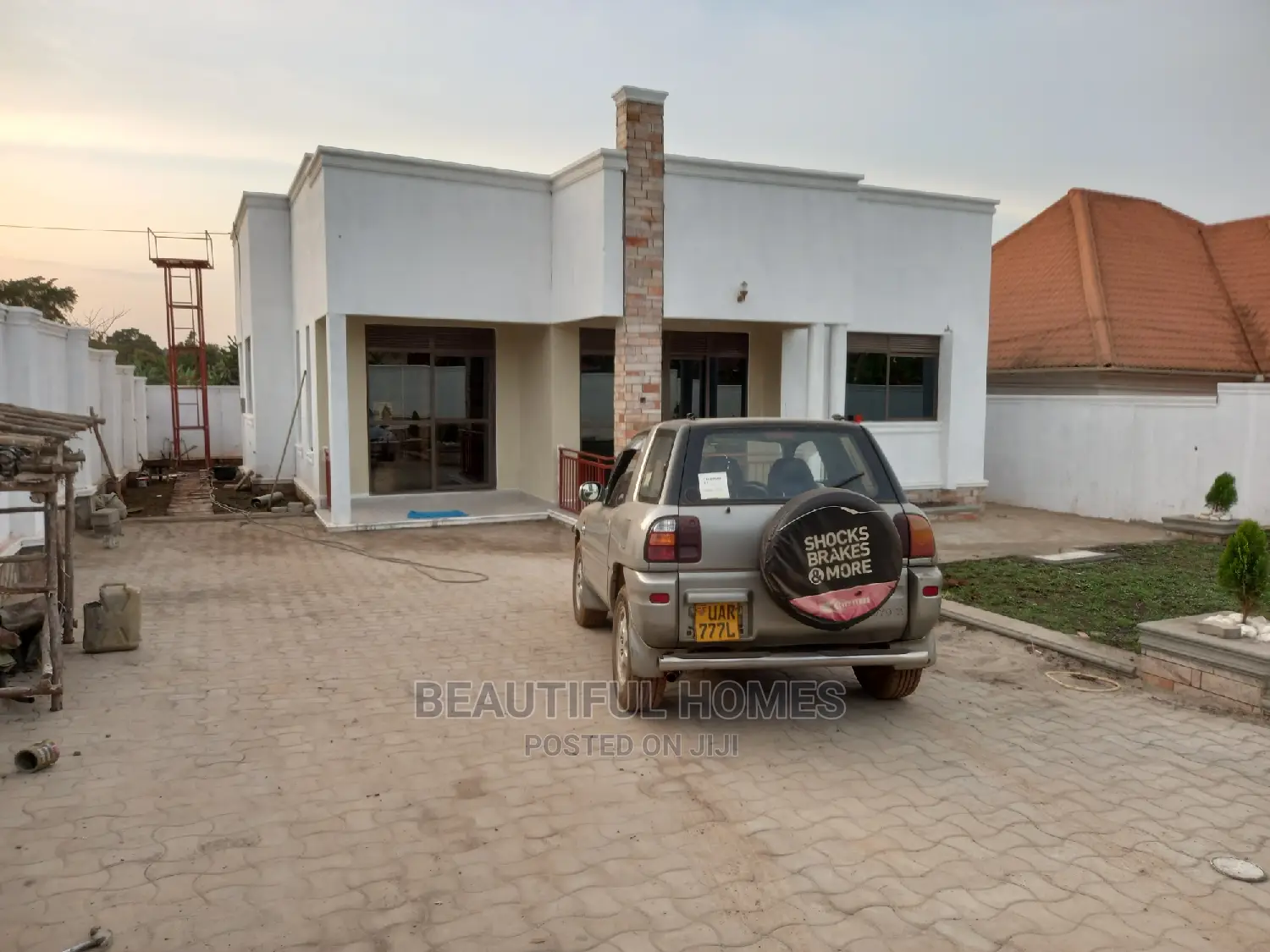Furnished 4bdrm Maisonette in Kira, Central Division for Sale
