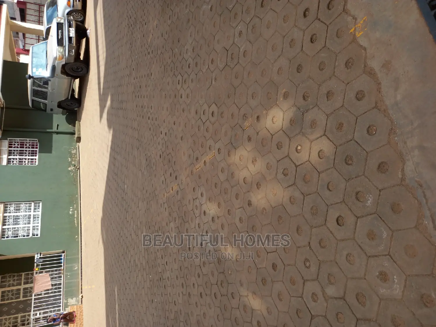 Furnished 1bdrm Condo in Najjera, Central Division for Sale