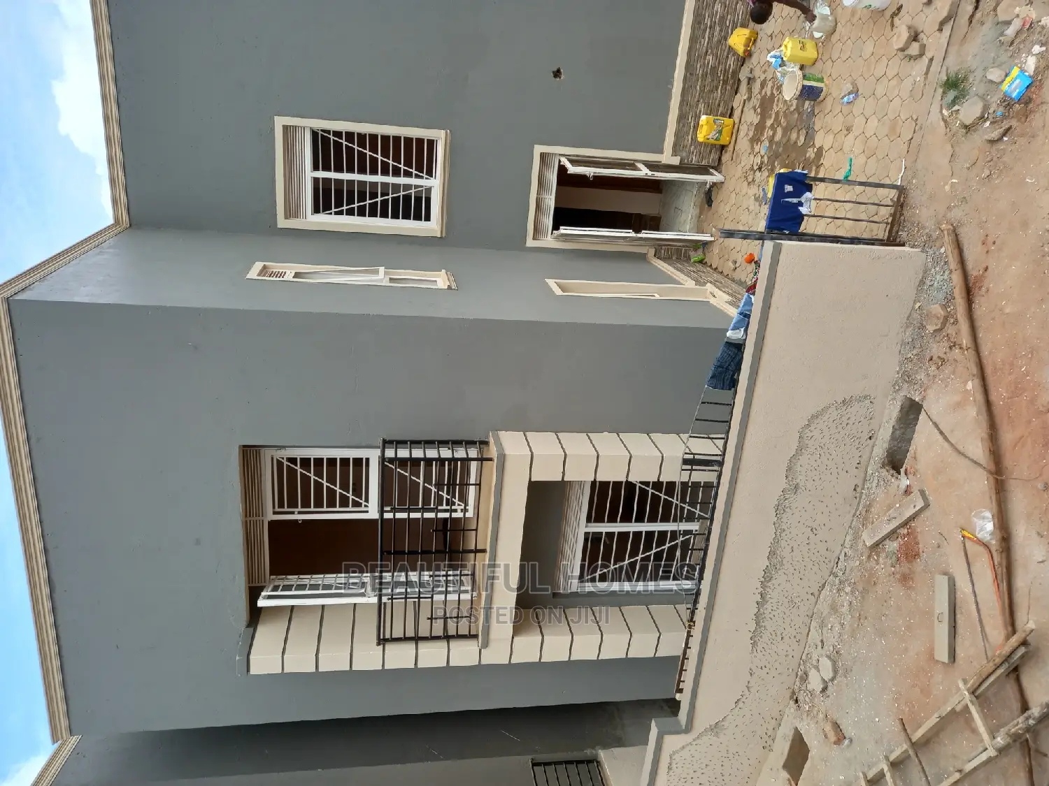 Furnished 4bdrm Duplex in Kira Tarmacked for Sale
