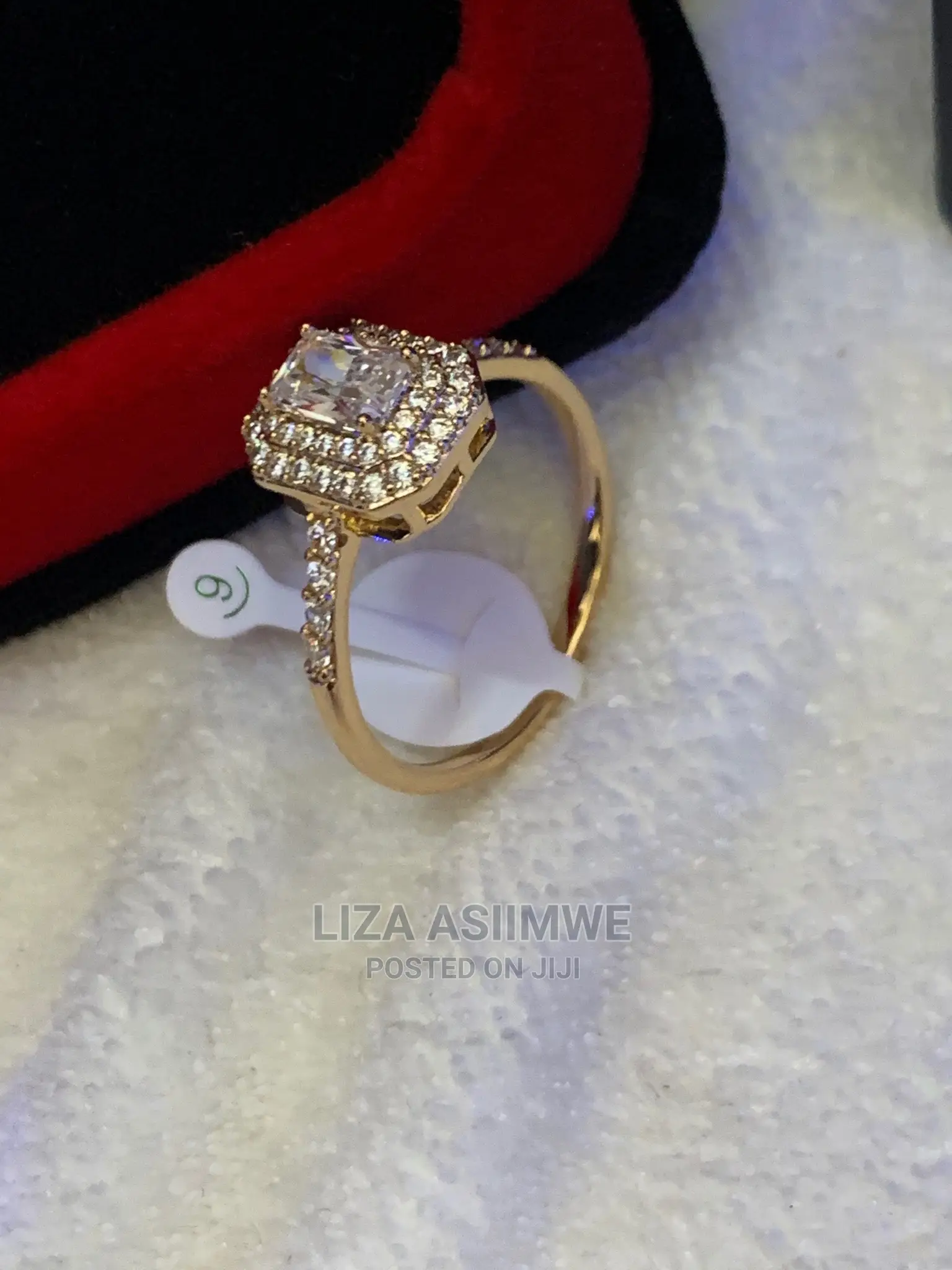 Engagement Rings Available at a Good Price