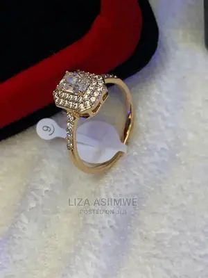Engagement Rings Available at a Good Price