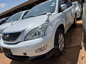 Toyota Harrier 2008 White