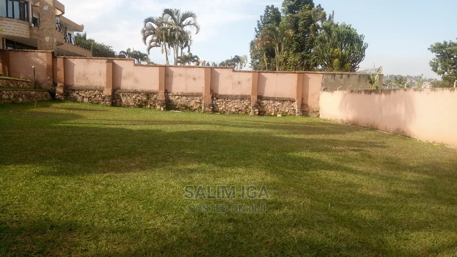 8bdrm Maisonette in Kololo Property, Central Division for Rent