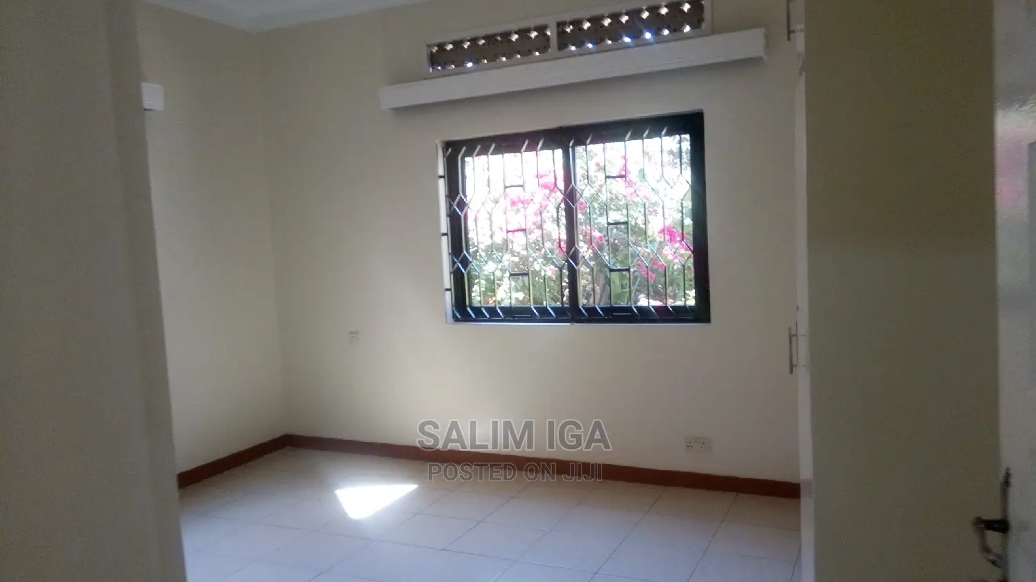 3bdrm Bungalow in Kololo Property, Central Division for Rent