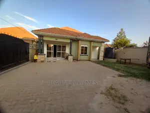 Furnished 4bdrm Bungalow in Kira Mamerito Road for Sale