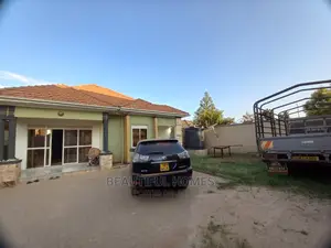 Furnished 4bdrm Bungalow in Kira Wealthy for Sale